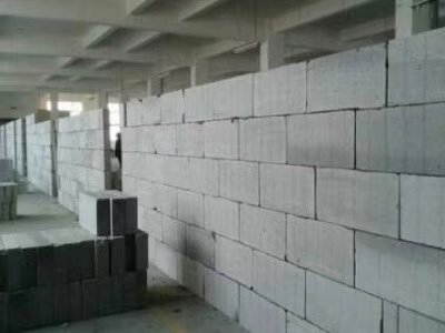 灵川蒸压粉煤灰砂加气混凝土应力应变全曲线及其砌块砌体力学性能试验研究